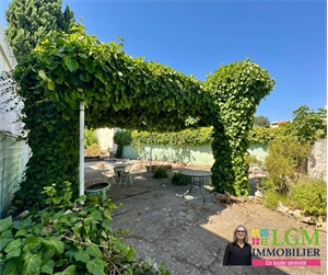 maison à la vente -   30900  NIMES, surface 141 m2 vente maison - UBI481237874
